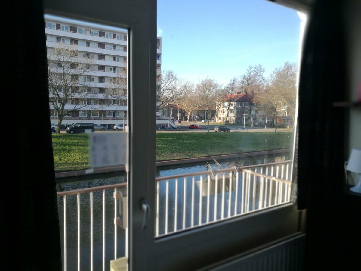 B&B Klaver Amsterdam - Unique Canal Location With Balcony المظهر الخارجي الصورة